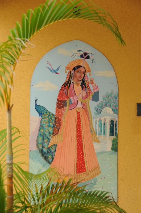 Hotel Maharajah Mamoudzou Exterior foto