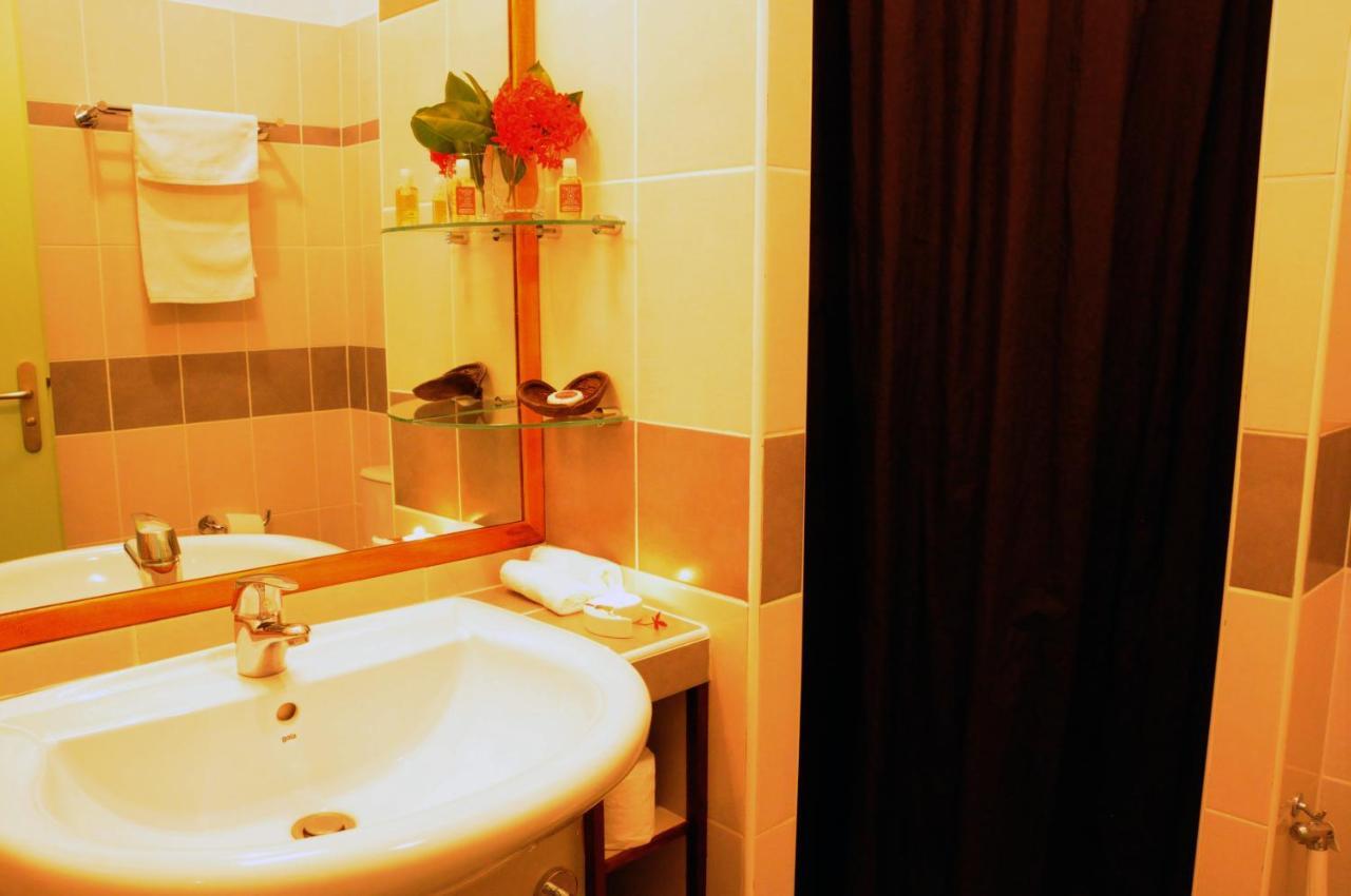 Hotel Maharajah Mamoudzou Zimmer foto